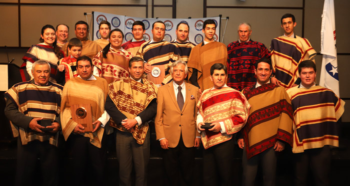 Los Mejores de Chile fueron distinguidos en la Cena de Premiación de la Federación del Rodeo