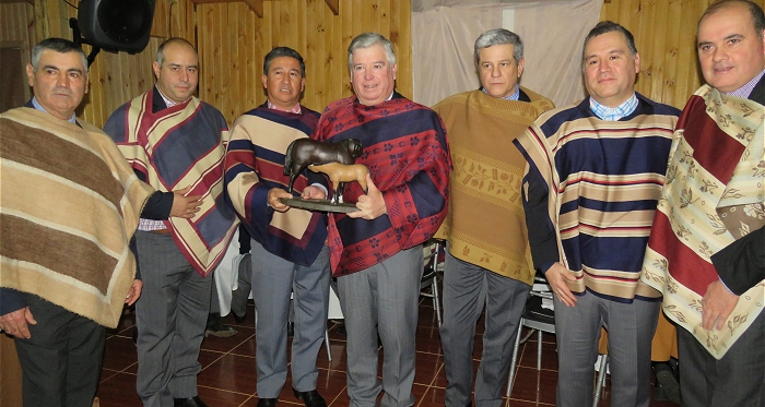 Gran convocatoria tuvo premiación y cambio de mando en Ñuble