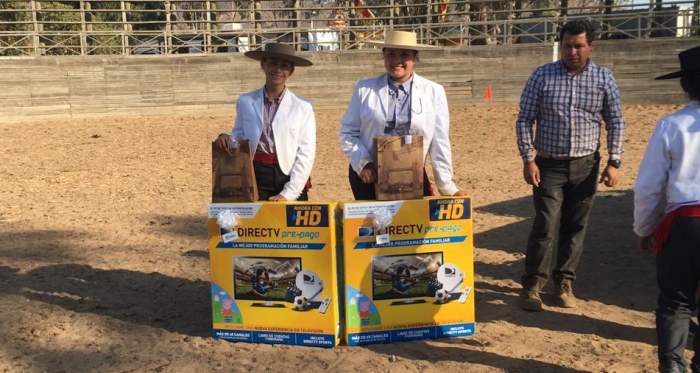 Alejandra Bruna y Gianina Aravena ganaron rodeo promocional femenino en La Ligua