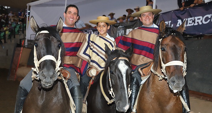 Emiliano Ruiz y Alvaro Baeza se llenaron de alegría tras acceder a El Chileno