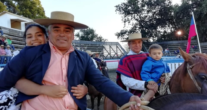 Johnny Aravena tuvo un debut triunfal junto a Cristián Flores en el Provincial del Club San Javier