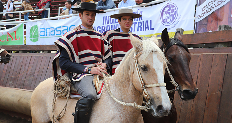 Juan Ignacio Pacheco y Raimundo Muñoz triunfaron en la última de las libres en San Carlos