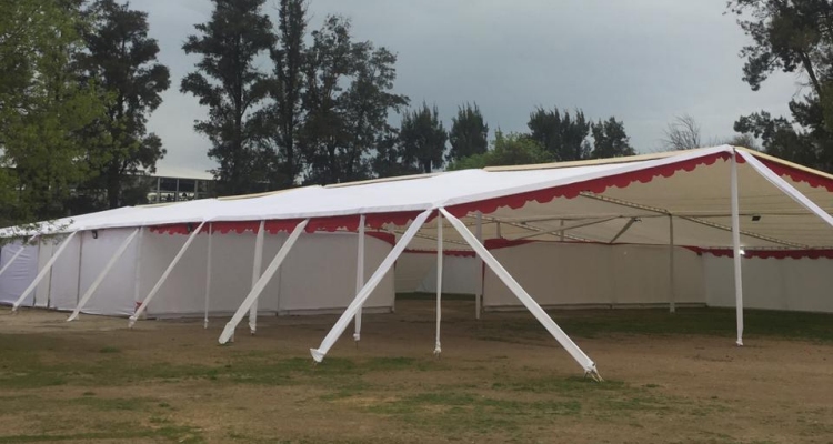 ¡Con carpa instalada! En Curicó están listos para iniciar actividades del Nacional Escolar