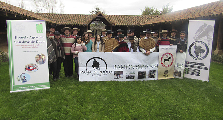 Campeones de Chile brindaron exitosa charla en Agrícola de Duao