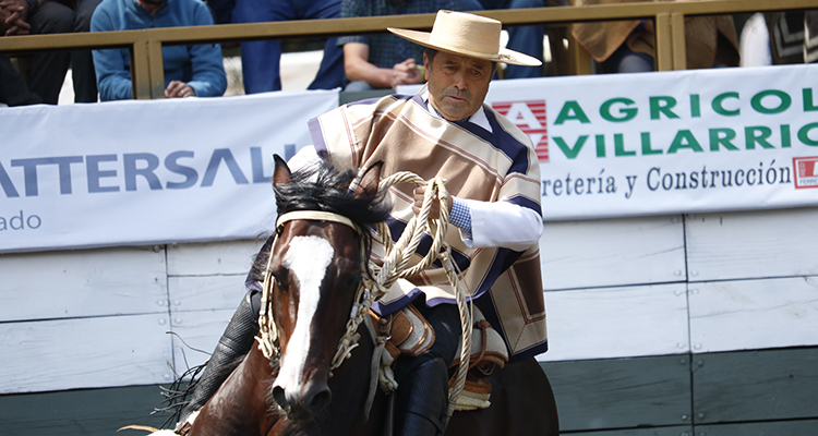 Josefina Easton y Alfonso Navarro obtuvieron los cupos a Rancagua para la Rienda en Pucón