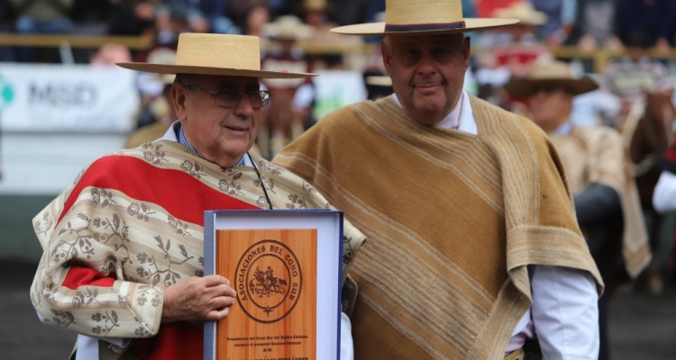 Alvaro González Fernández: El reconocimiento es para toda la gente que trabajó conmigo en Arauco