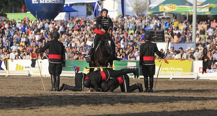 Cuadro Negro del Ejército: La Semana de la Chilenidad es nuestro evento principal