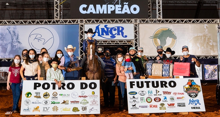 Rienda Internacional: Catalina Pérez cosechó varios premios en Brasil