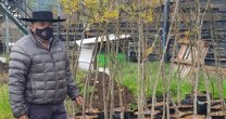 Socios del Club Rinconada de Retiro arborizaron su medialuna Socios del Club Rinconada de Retiro arborizaron su medialuna