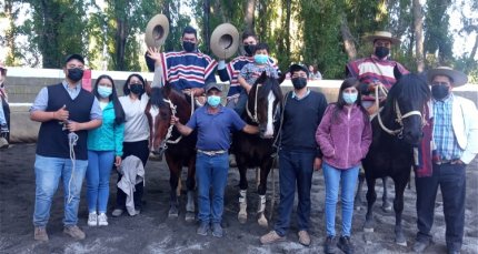 Vidaurrazaga y Reyes se adueñaron del requisito tras conquistar el Provincial del Club Villa Alegre CaballoyRodeo.cl