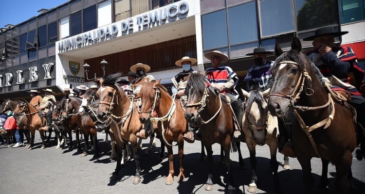 Temuco tuvo su propia versión de la Marcha por las Tradiciones