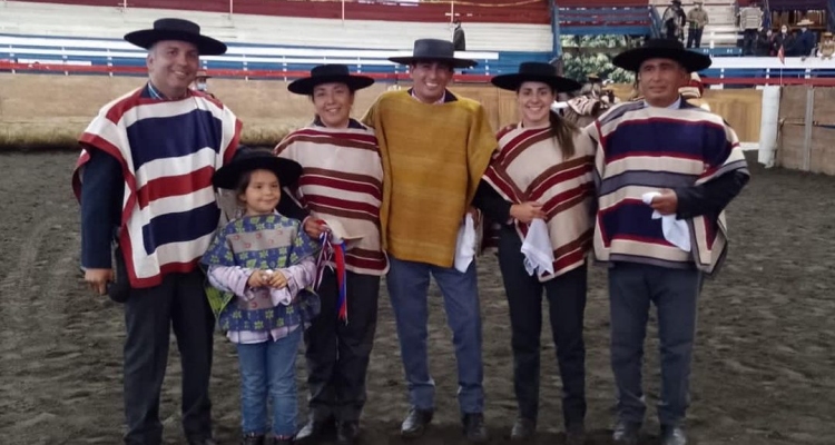 Josefina Easton y Andrea Castagnoli ganaron rodeo femenino de Osorno