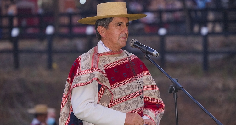 Alfonso Bobadilla y su visita a Collipulli: Las tradiciones están vivas y vigorosas