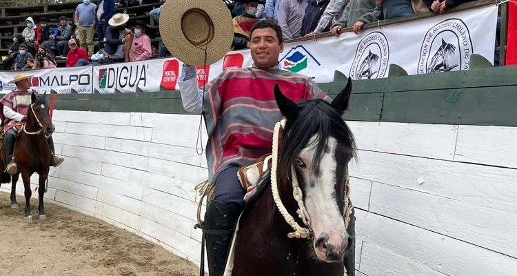 Guillermo Segura: La yegua Mi Cielo se vio súper bien en la pista y me sentí cómodo en ella