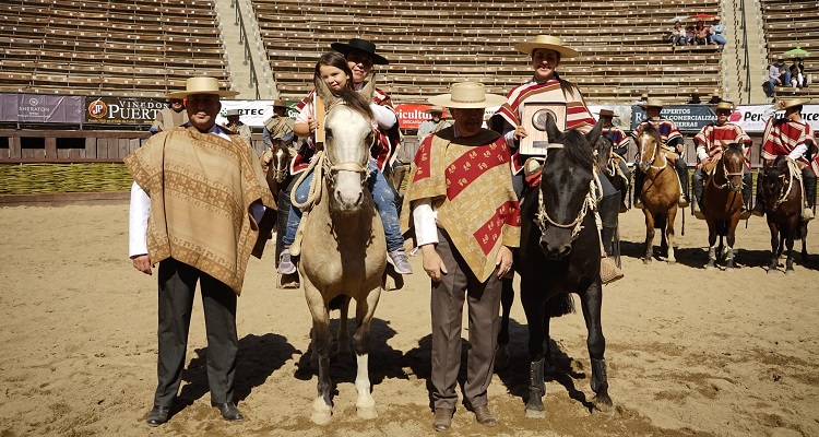 Andrea Castagnoli y Josefina Easton triunfaron en la Serie Promocional Femenina