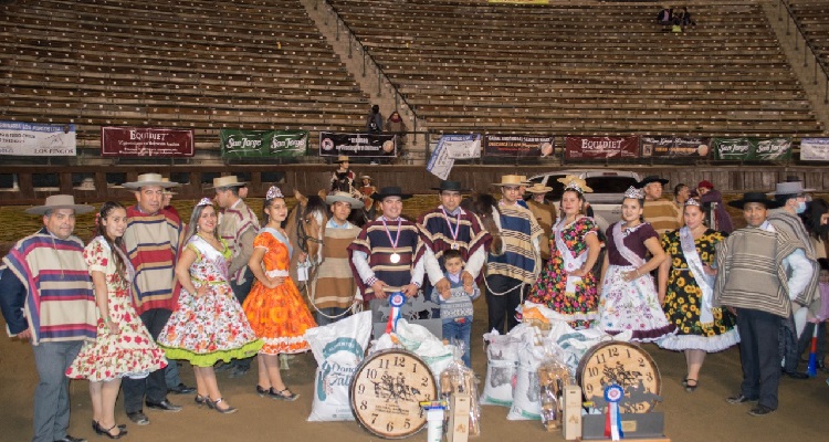 Ferocam cerró su XIII Campeonato Nacional con espectacular triunfo de Saldaña y Valdivia