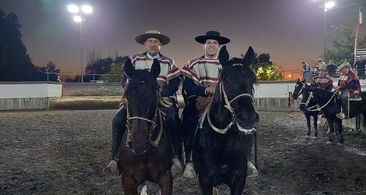 Pablo Pino y Mario Tamayo dieron importante paso en la Temporada Chica