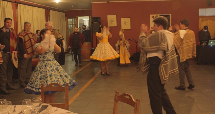 Asociación Colchagua celebró a sus mejores exponentes en un cálido ambiente