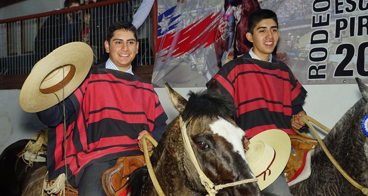 Santiago Vilches y Heraldo Morales fueron grandes protagonistas del 21° Nacional Escolar