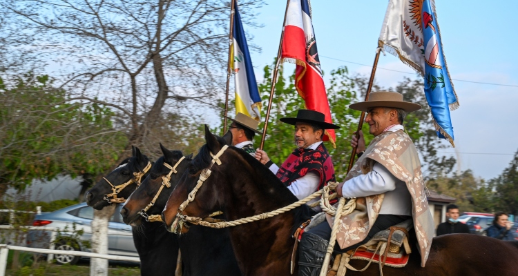 El Gil Letelier, las Amazonas y el Caballo Chileno se lucieron en la Parada Militar 2022