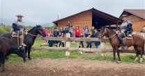 Pablo Aninat realizó Taller de Rodeo para niños del Colegio Rural de Lo Rojas Pablo Aninat realizó Taller de Rodeo para niños del Colegio Rural de Lo Rojas