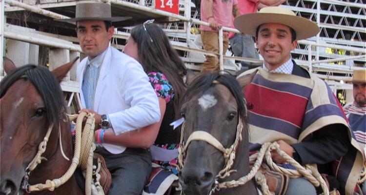 Guíñez y Carrasco ganaron Provincial de El Carmen con solidez y se acercaron a los Clasificatorios