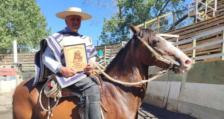 José Manuel Cabrales logró los requisitos en la Rienda: