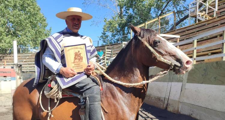 José Manuel Cabrales logró los requisitos en la Rienda: 