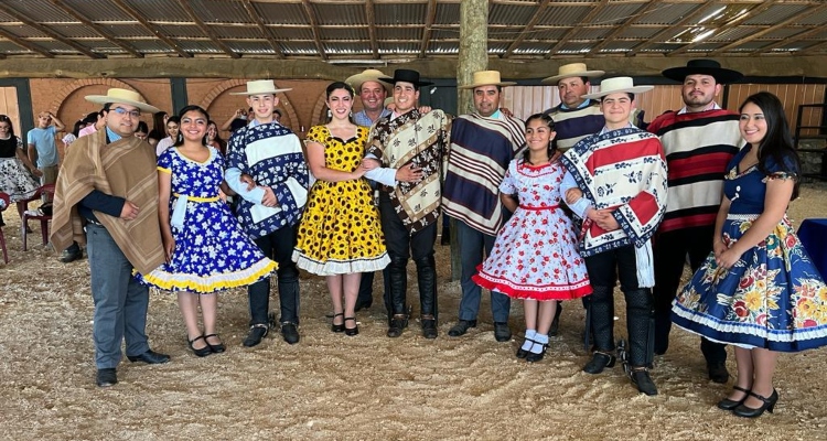 Cardenal Caro ya tiene representantes para el Nacional de Cueca Huasa