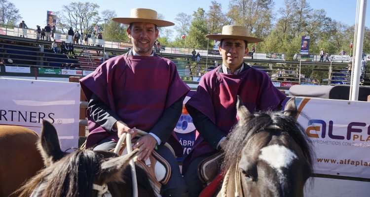 Fernando Alcalde y Diego Ordóñez premiaron en la Mixta y