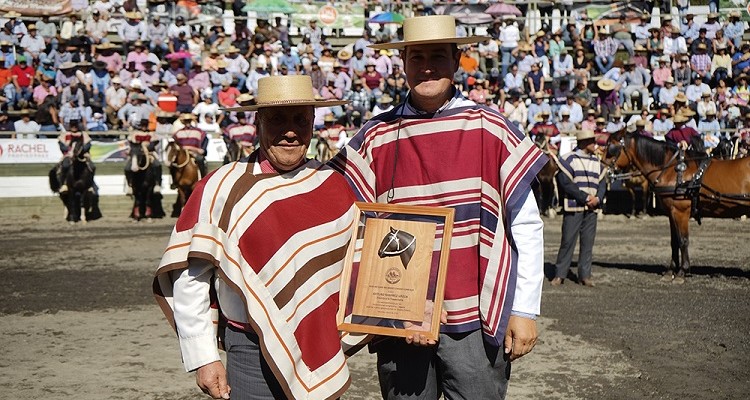 Arturo Ramírez y su homenaje en Villarrica: Agradezco profundamente que todavía se acuerden de mí