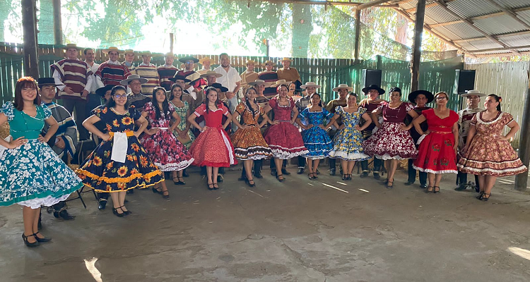 Talagante realizó su Campeonato de Cueca Huasa y ya tiene representantes para el Nacional