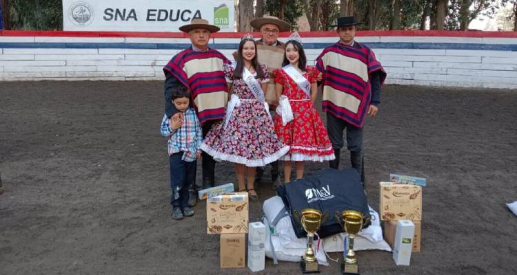 Los Grez se impusieron en el entretenido Provincial del Club Maule-Duao