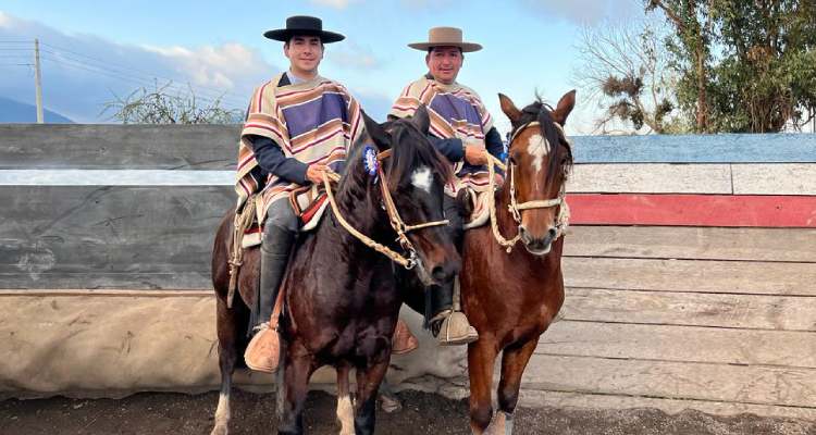 Solís y Flores ganaron el