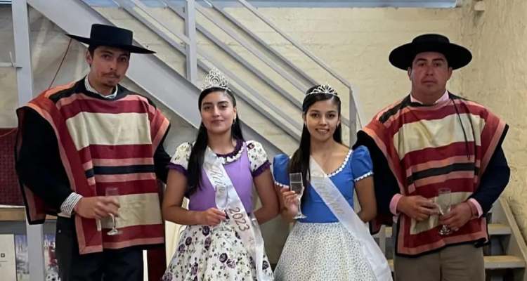 Arévalo y Gálvez lograron un emocionante triunfo en el Provincial del Club Los Llanos de Pelarco