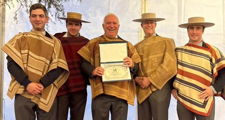 Cristián Moreno Benavente, Premio a la Trayectoria de la Asociación Talagante: Agradezco a la gente que me consideró