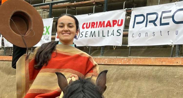 Krishna Bravo es la campeona del Movimiento a la Rienda del XXXV Nacional Universitario