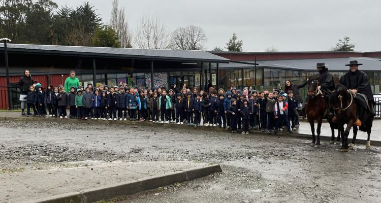 Club Llanquihue realizó importantes actividades de vinculación junto a escolares