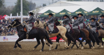 La espectacular presentación de la Escuadra Mujeres de Río Grande en el Parque Padre Hurtado