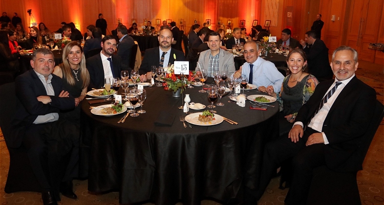 Federación del Rodeo Chileno asistió a la Cena Anual de la Prensa