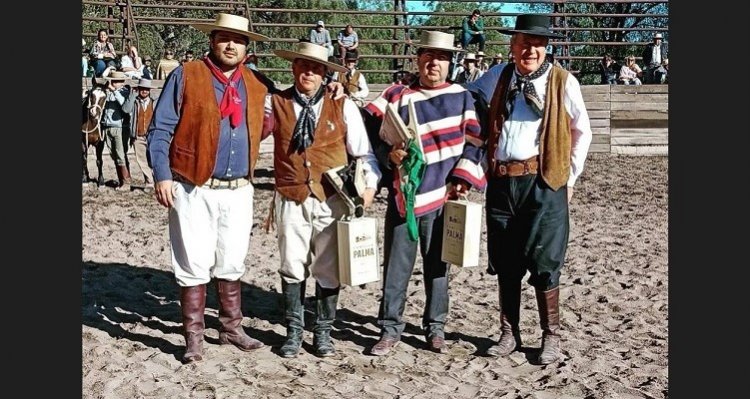 Eduardo Lucero celebró con Mauricio Rodríguez y ahora se enfoca en rodeo de la Asociación de Criadores de Cuyo