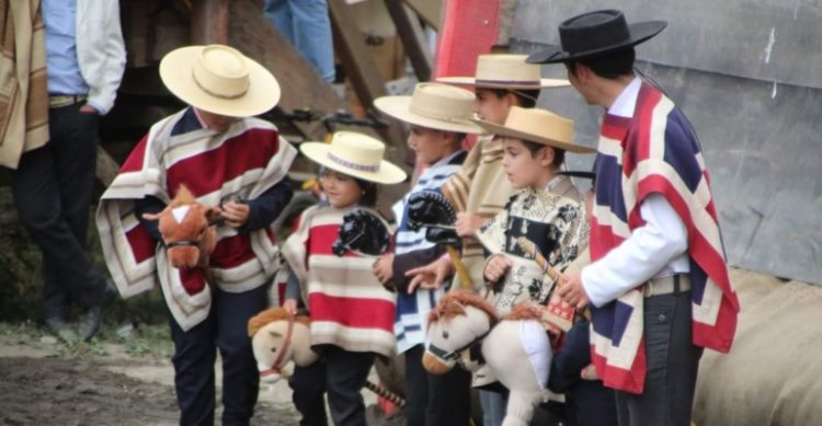 Diego e Ignacio López triunfaron en una exitosa Serie Caballitos de Palo en Contulmo