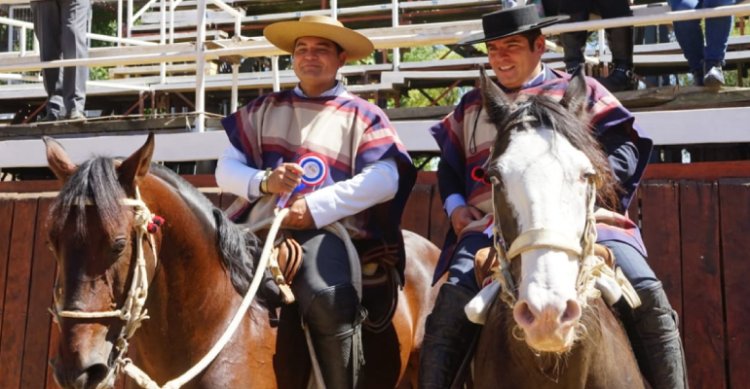 Sperberg y Arredondo corrieron parejo en la Serie Caballos y clasificaron a Rancagua