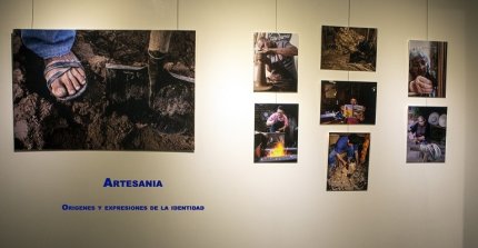 Con público familiar y mucha presencia de niños se inauguró exposición fotográfica de Vicente Pérez