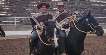 Nicolás Peña y Diego Quezada ganaron en Nancagua y quedaron a un paso de completar