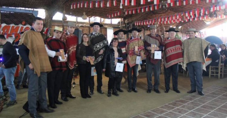 Asociación Melipilla celebró la temporada con un entretenido almuerzo en Pomaire