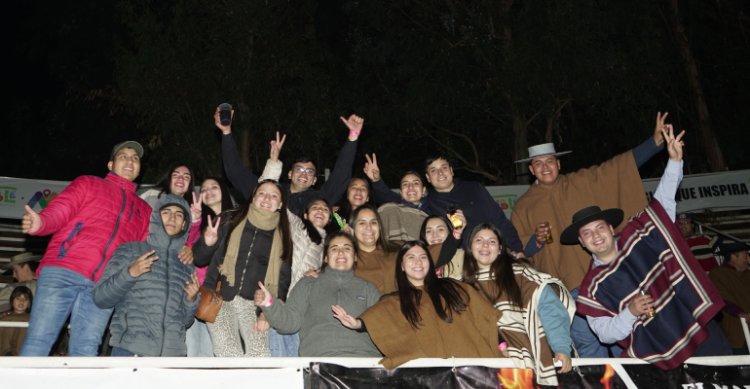 La mirada del Lado B a la fiesta corralera universitaria que se vivió en San Carlos