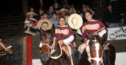 Jorquera y Ureta fueron las más aplaudidas por el público en San Vicente
