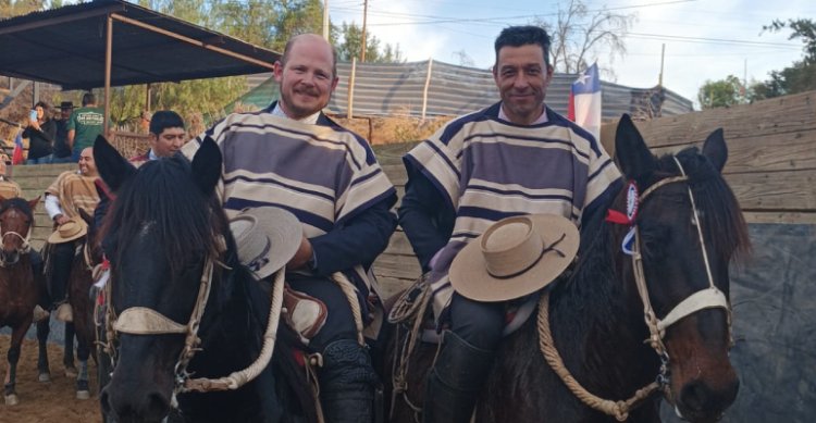 Andrés Joannon y Mario Morales tuvieron un provechoso viaje a Combarbalá