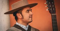 El Pariente lanzará su primera producción musical de versos y tonadas en un lugar histórico